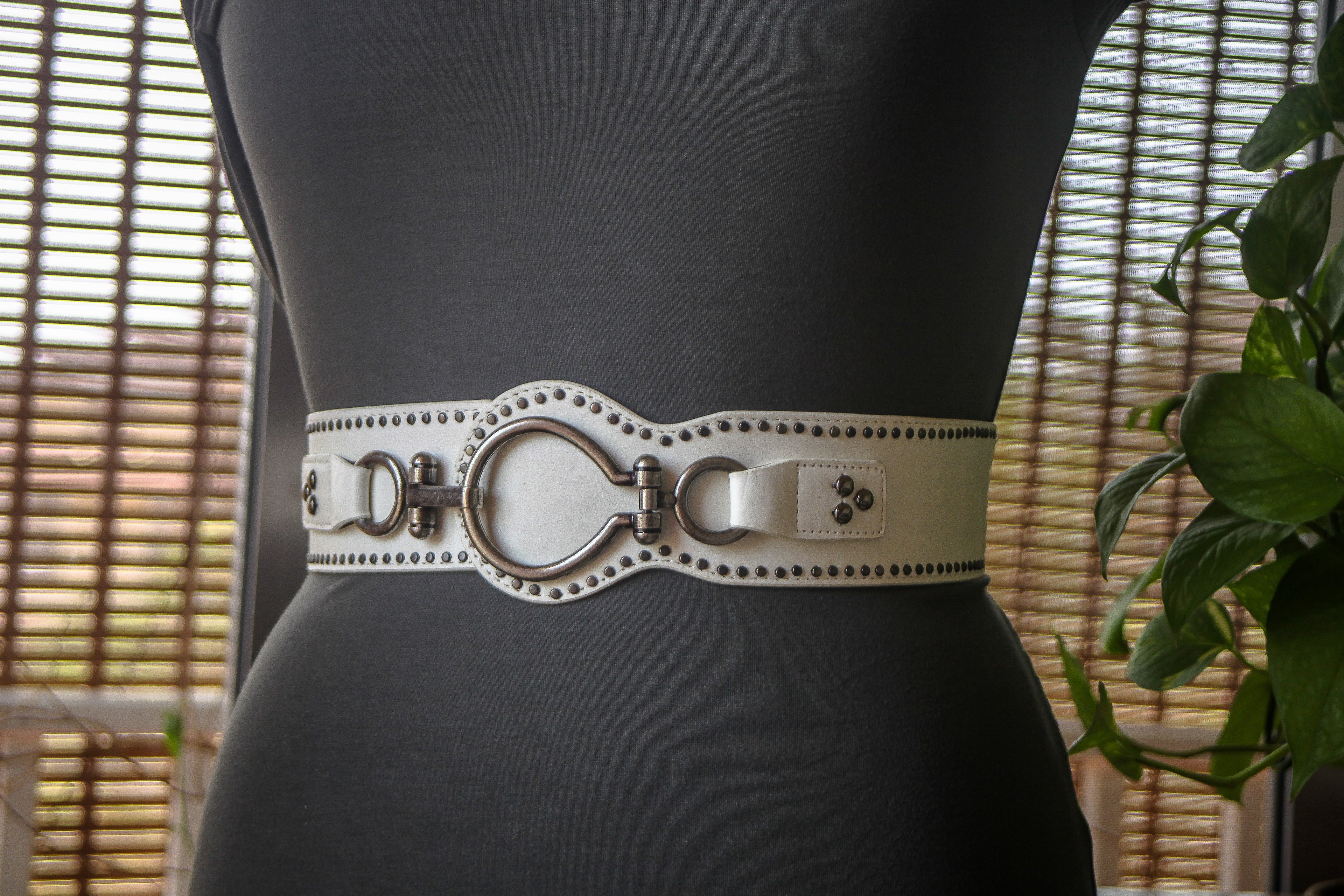 White Belt with silver metal Accent