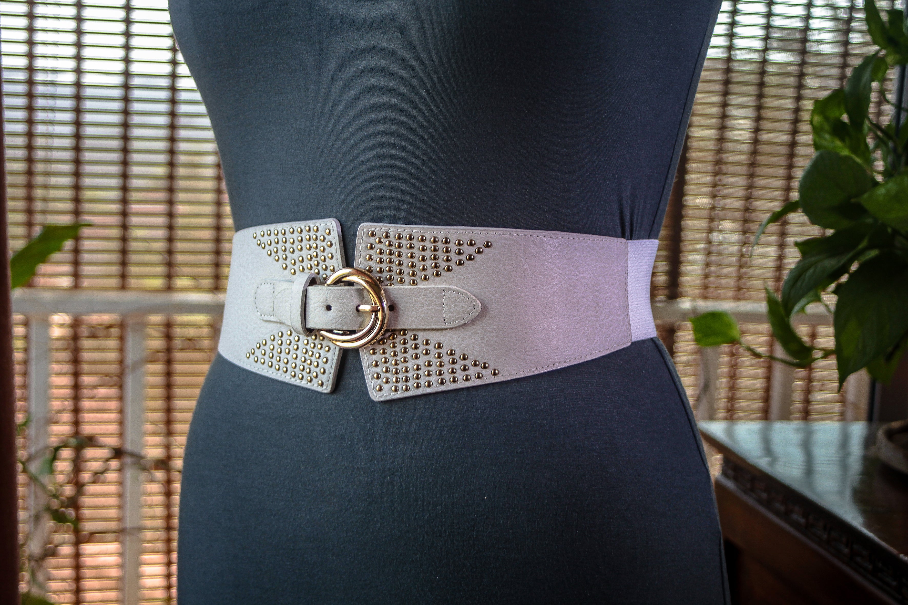 Off white belt with Gold metal rivets