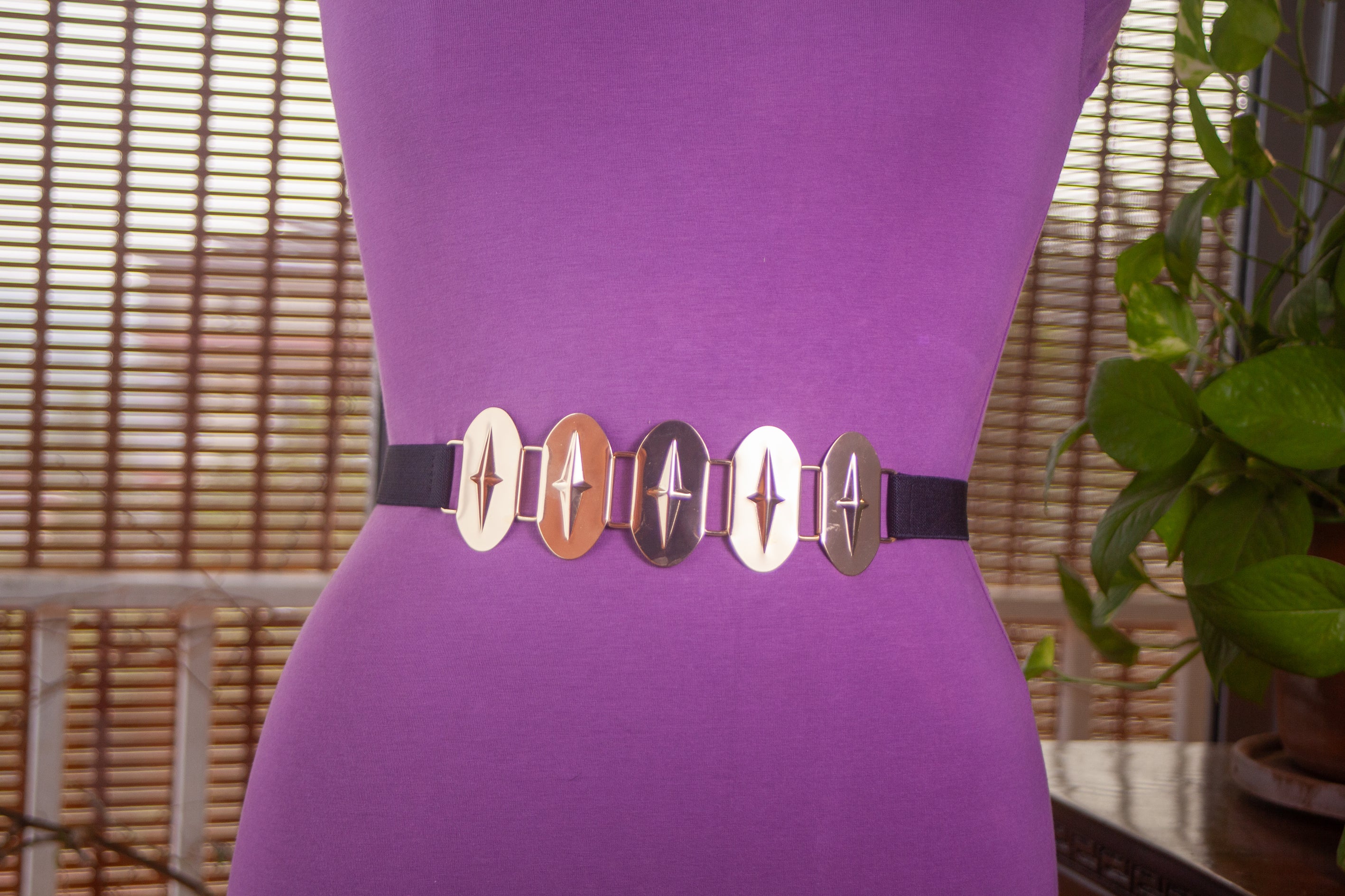 Gold Star Statement Metal Belt